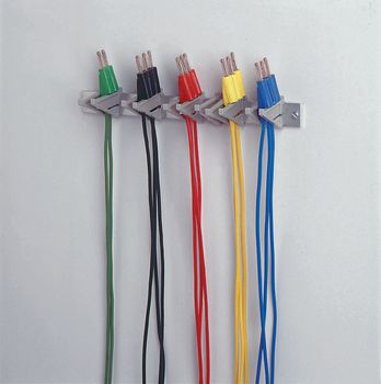 MESSLEITUNGSHALTER-4025